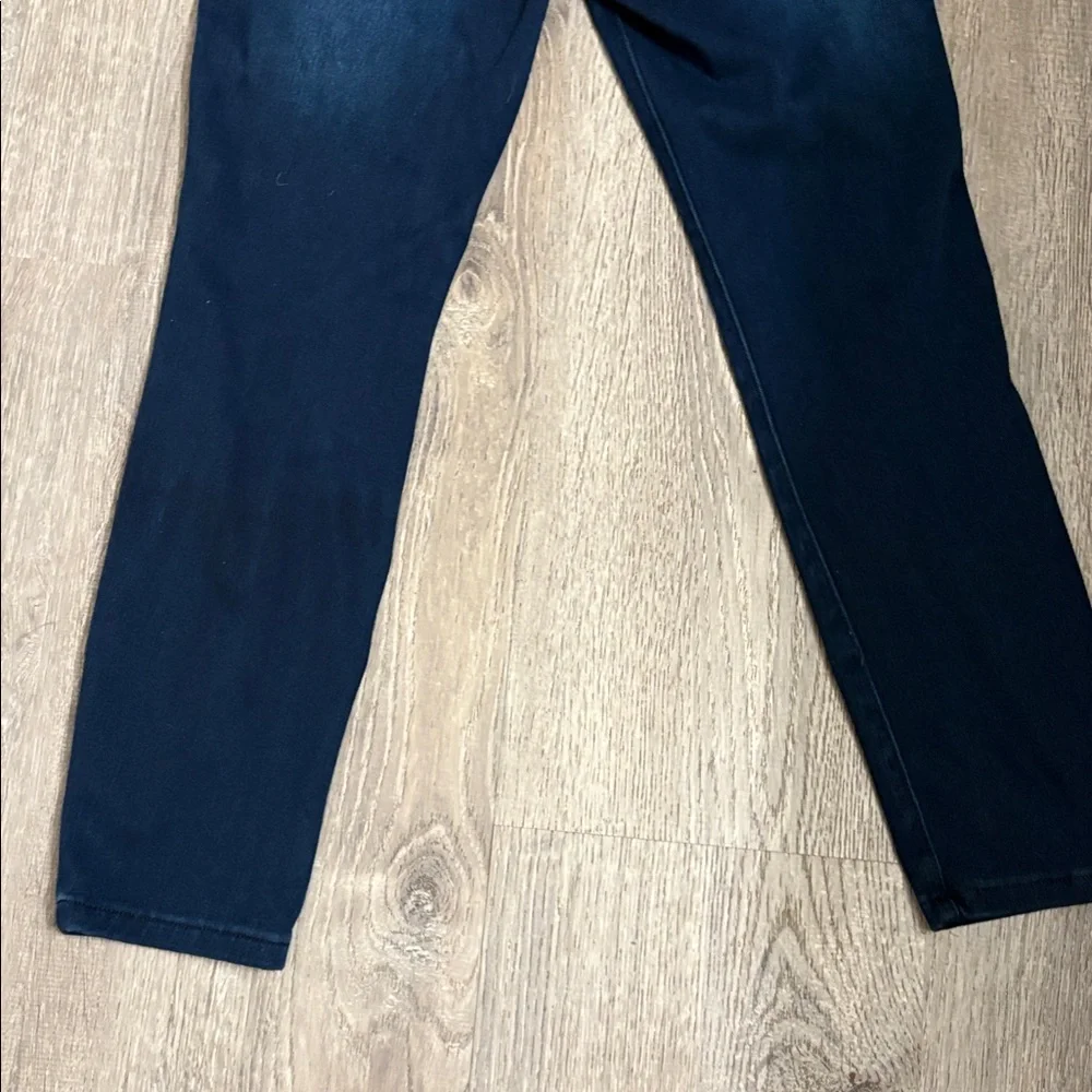 Grace & Lace Women's Blue Stretch cropped Jeans 4‎